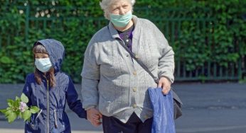 Día Mundial de la Mujer: cómo la pandemia evidenció la desigualdad de género durante la vejez en Chile