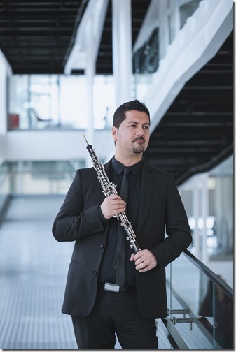 JOSÉ LUIS URQUIETA, 1º OBOE