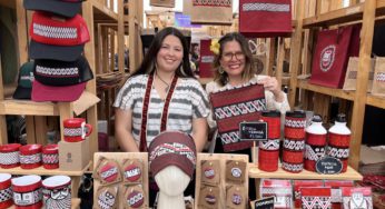 Tres emprendedoras de la Región de Coquimbo forman parte de la XI versión de la Expo Feria Mujeres Emprendedoras Indígenas 2024