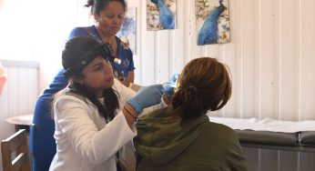 Mujeres de la pesca artesanal de Caleta San Pedro recibieron atención de salud auditiva