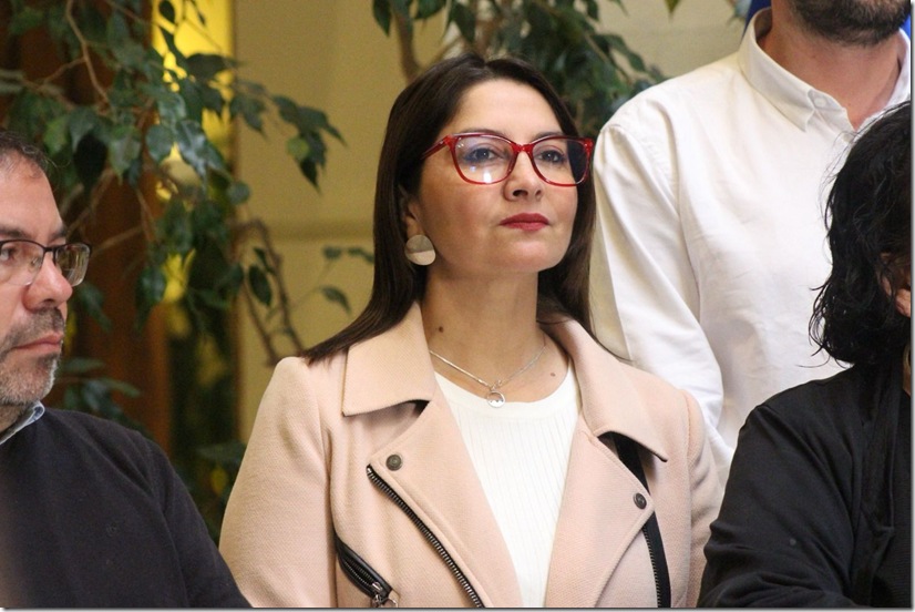 ea90e873-215f-4962-a427-053ddad50ee4