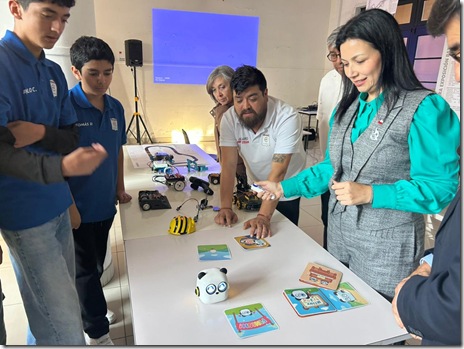 COMPETENCIA ROBOT  -  IMG_0848 (1)
