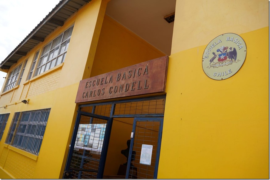 1. Escuela B&aacute;sica Carlos Condell de La Higuera