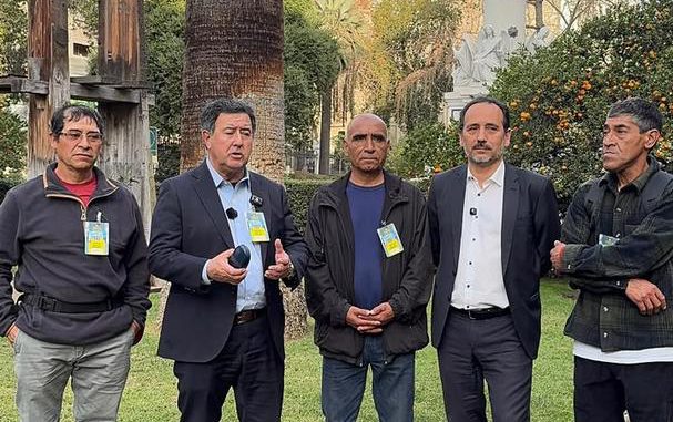 Pequeños mineros pirquineros de Andacollo en reunión con autoridades por conflicto laboral