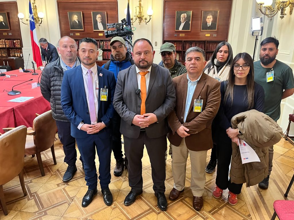 El alcalde de Los Vilos Christian Gross durante su intervención en la Comisión de Medio Ambiente del Senado por el caso El Mauro