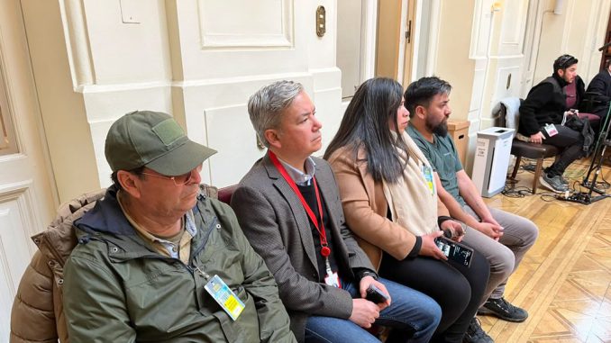 El alcalde de Los Vilos Christian Gross durante su intervención en la Comisión de Medio Ambiente del Senado por el caso El Mauro