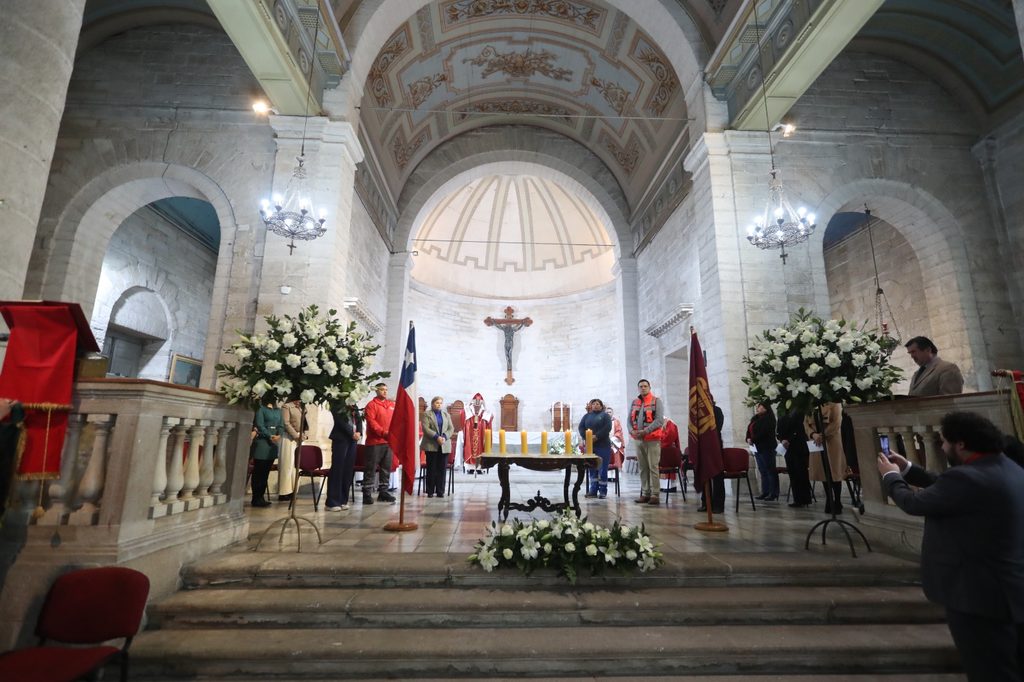 Ceremonia religiosa en la Catedral de La Serena por su aniversario 482