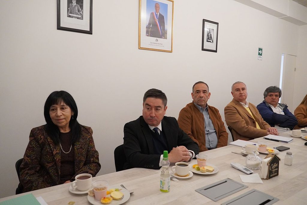 Nuevos directores de establecimientos educativos del SLEP Elqui tras su designación por ADP