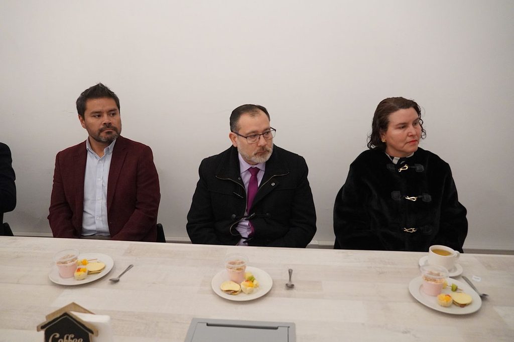 Nuevos directores de establecimientos educativos del SLEP Elqui tras su designación por ADP