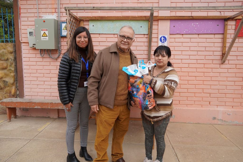 Autoridades del SLEP Elqui inspeccionan las instalaciones del Colegio Quebrada de Talca para el restablecimiento de clases.