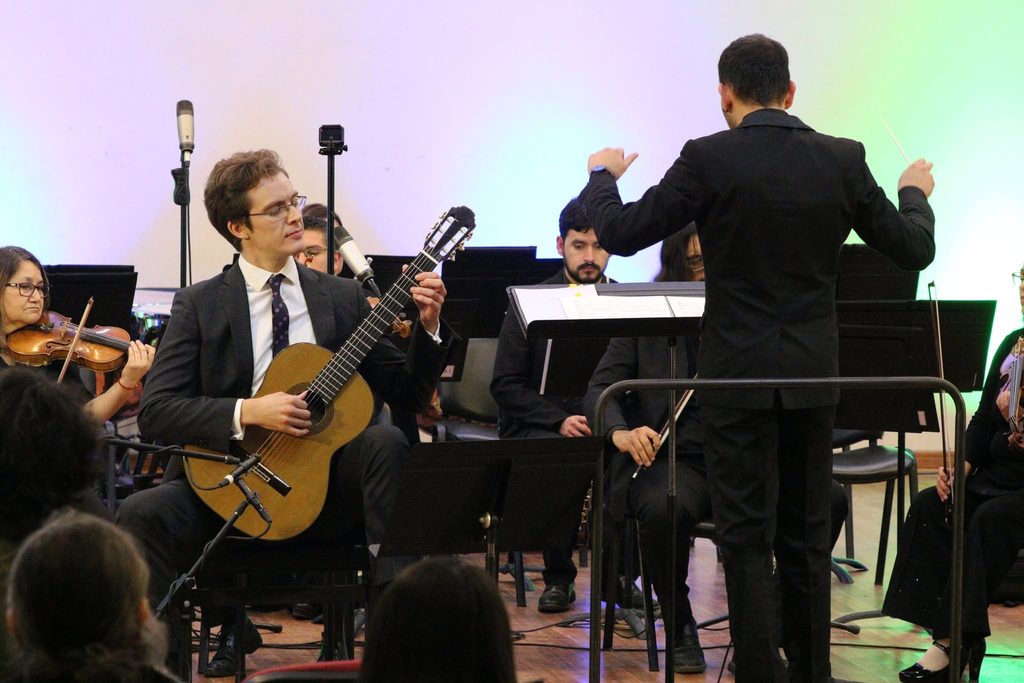 Orquesta Sinfónica Universidad de La Serena en el concierto de clausura del Festival Musicahora