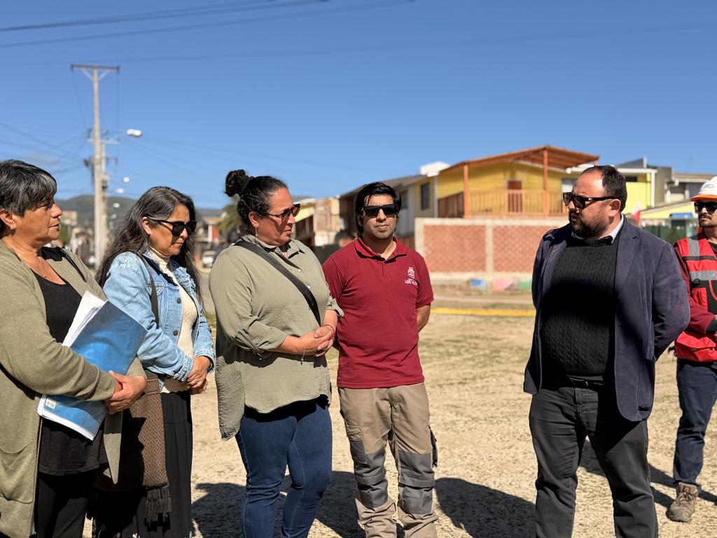 Nuevos paraderos instalados en la comuna de Los Vilos para mejorar la seguridad de los usuarios