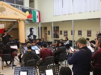 Orquesta Filarmonica Antena tocando en el Teatro Municipal de La Serena