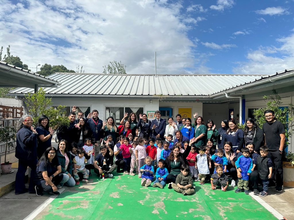 Nios y familias participando en el lanzamiento de la campaa Todos al Jardn de JUNJI y Fundacin Integra en Coquimbo