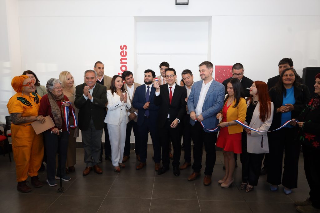 Reapertura de la Biblioteca Regional Gabriela Mistral en La Serena con nuevas instalaciones y servicios.