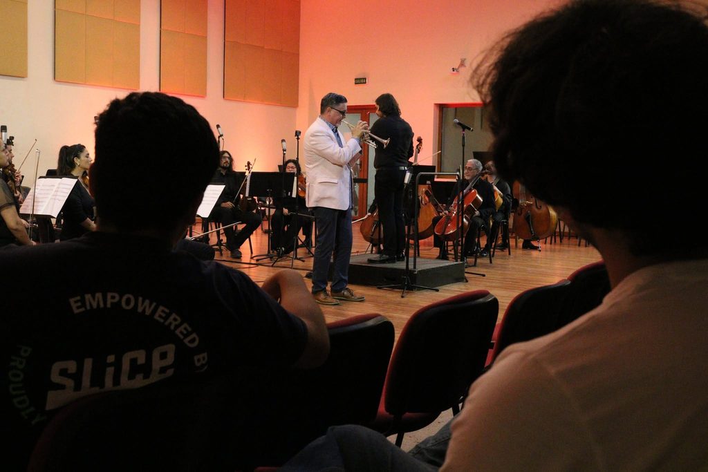 Orquesta Sinfonica Universidad de La Serena en concierto celebrando el Dia de la Musica Chilena