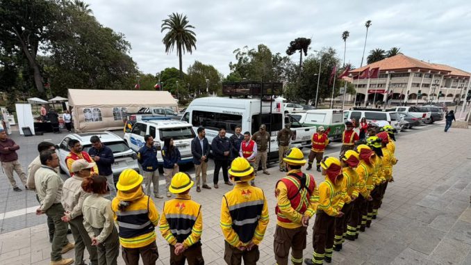 Despliegue de brigadas y recursos para el combate de incendios forestales en la Región de Coquimbo.